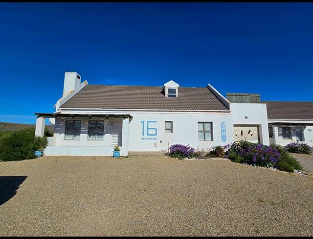 3 BEDROOM HOUSE FOR SALE IN GOLDEN MILE